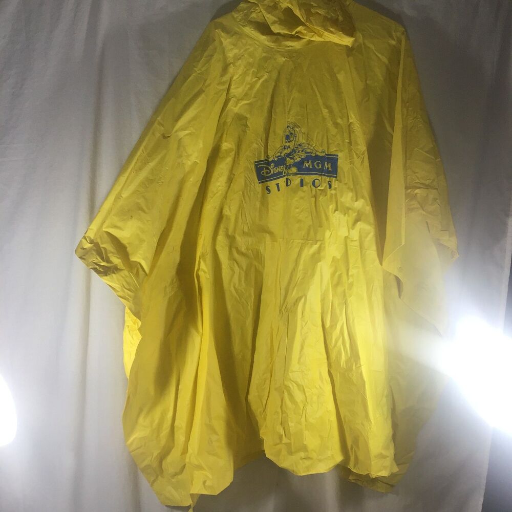 VINTAGE 1987 Disney MGM Studios Mickey Mouse Yellow Rain Poncho USED